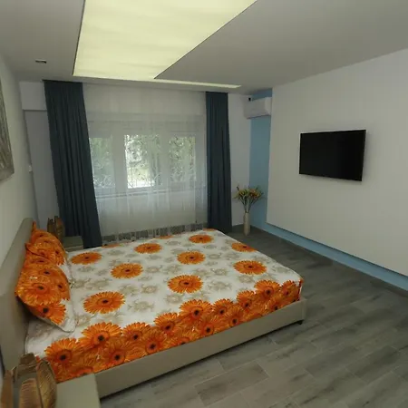 Blue Lagoon Neversea Studio Apartment *