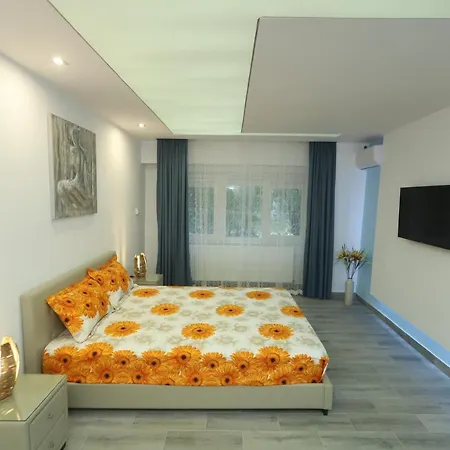 Blue Lagoon Neversea Studio Apartment *