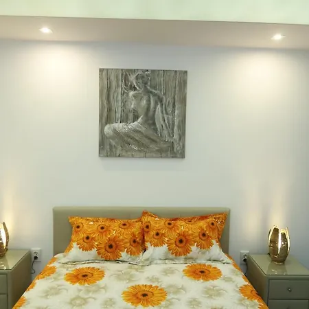 Blue Lagoon Neversea Studio Apartment *