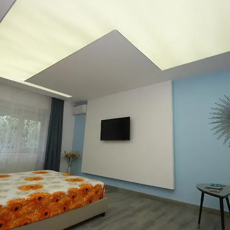Blue Lagoon Neversea Studio Apartment *